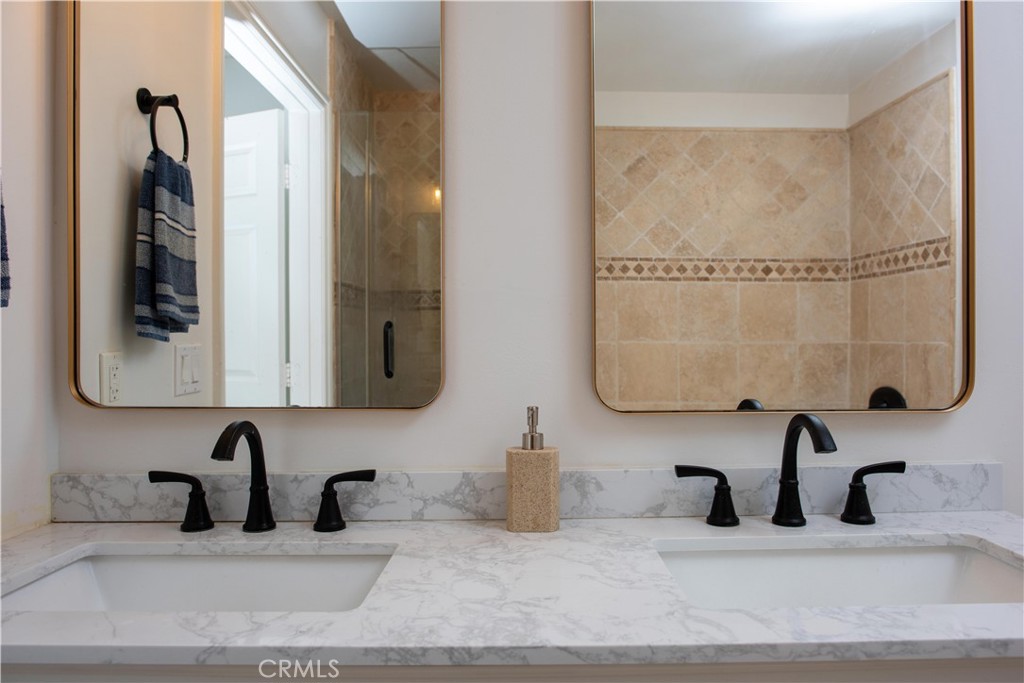 815 S Harvard Boulevard 201 Property Photo 27