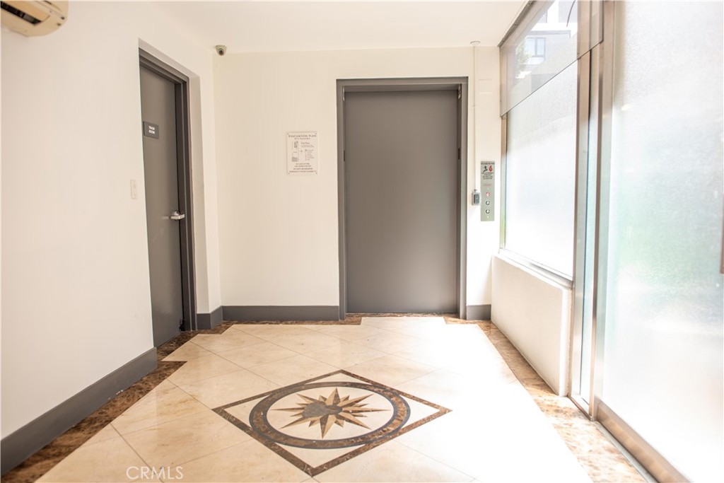 815 S Harvard Boulevard 201 Property Photo 35