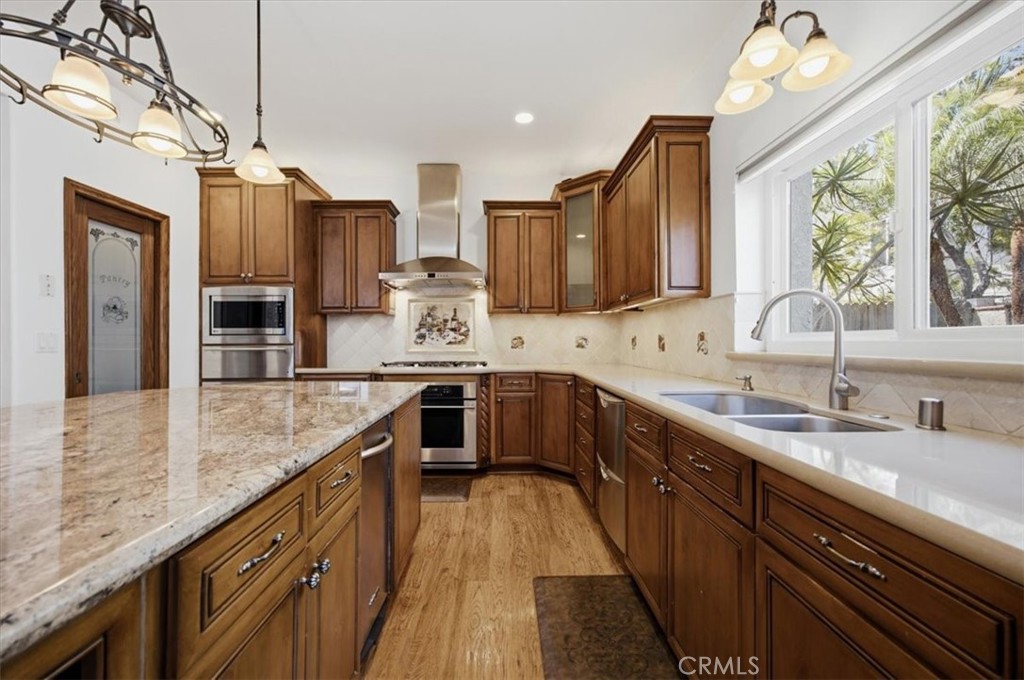 13607 Hindry Avenue Property Photo 13