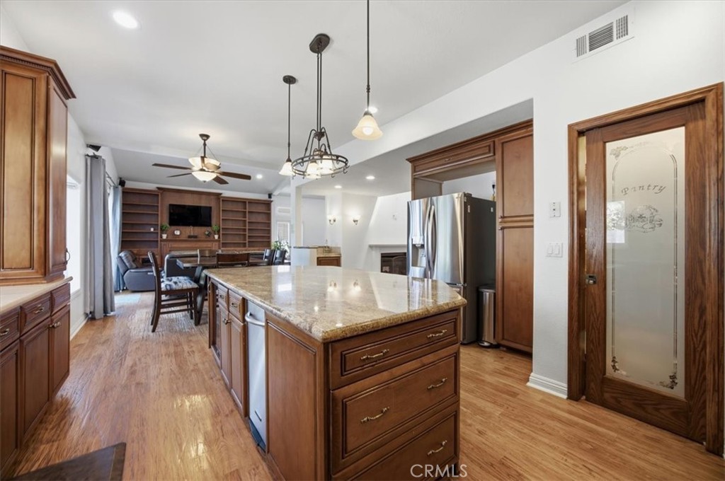 13607 Hindry Avenue Property Photo 15