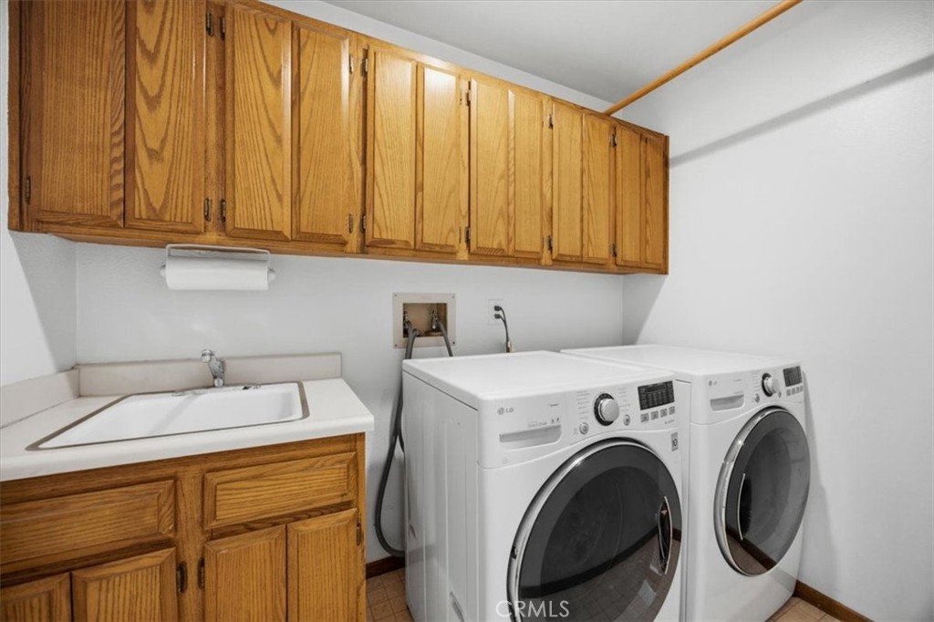 13607 Hindry Avenue Property Photo 23