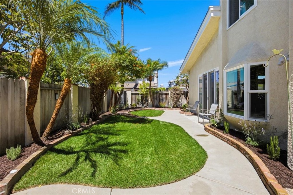 13607 Hindry Avenue Property Photo 39