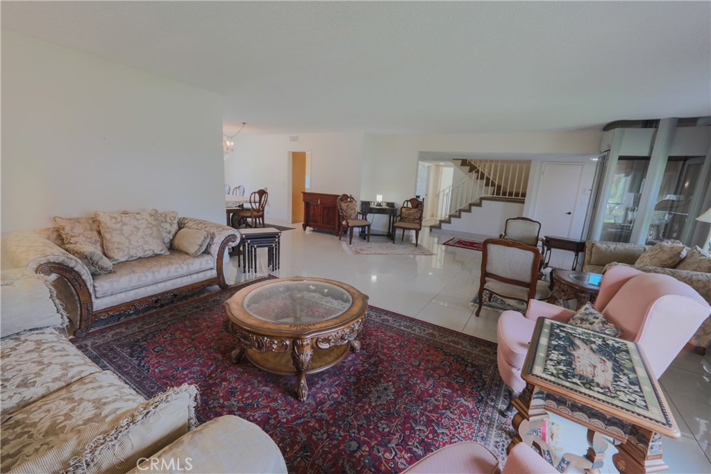 720 Pepper Tree Property Photo 8