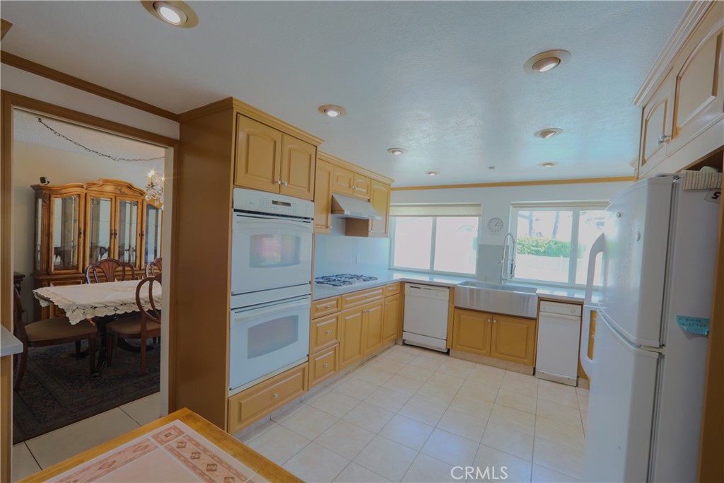 720 Pepper Tree Property Photo 11
