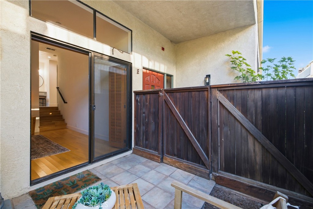 2108 Vanderbilt Lane E Property Photo 61