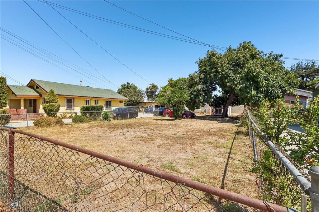3803 W 107th Street Property Photo 2