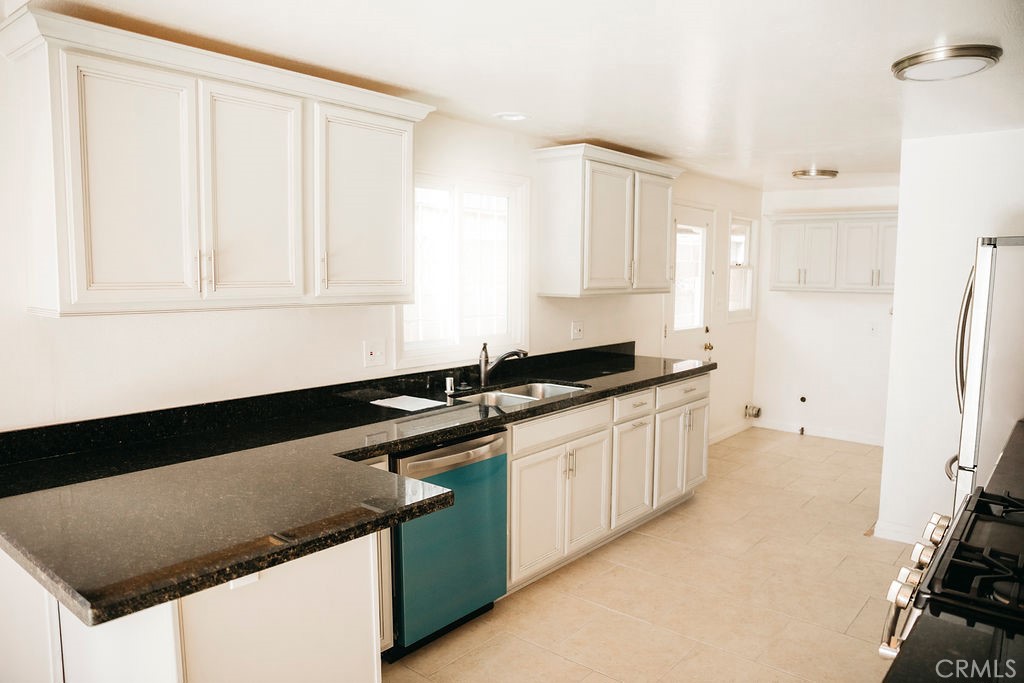 1760 Ruhland Avenue Property Photo 4