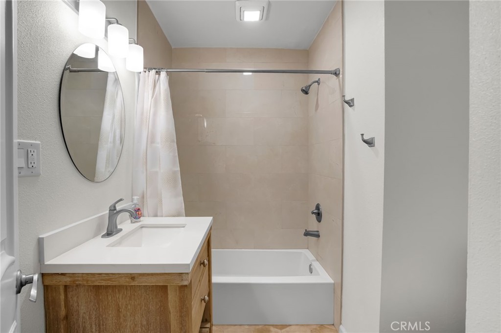 4239 W 59th Property Photo 25