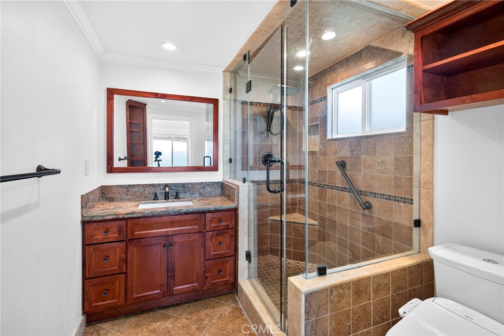 28027 Braidwood Drive Property Photo 18