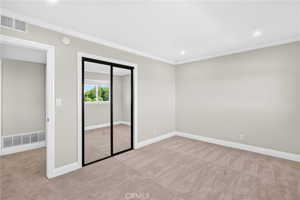 28027 Braidwood Drive Property Photo 31