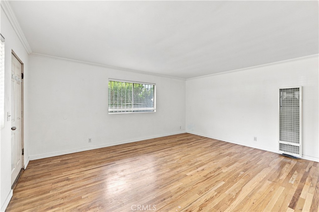 1117 N Herbert Avenue Property Photo 3
