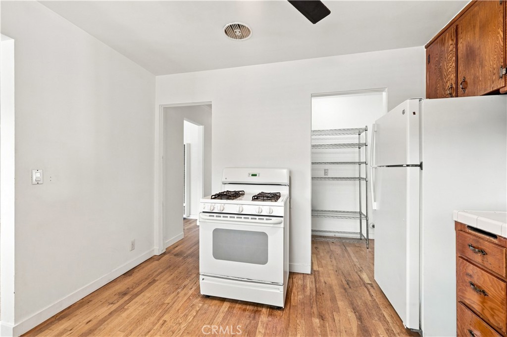 1117 N Herbert Avenue Property Photo 5