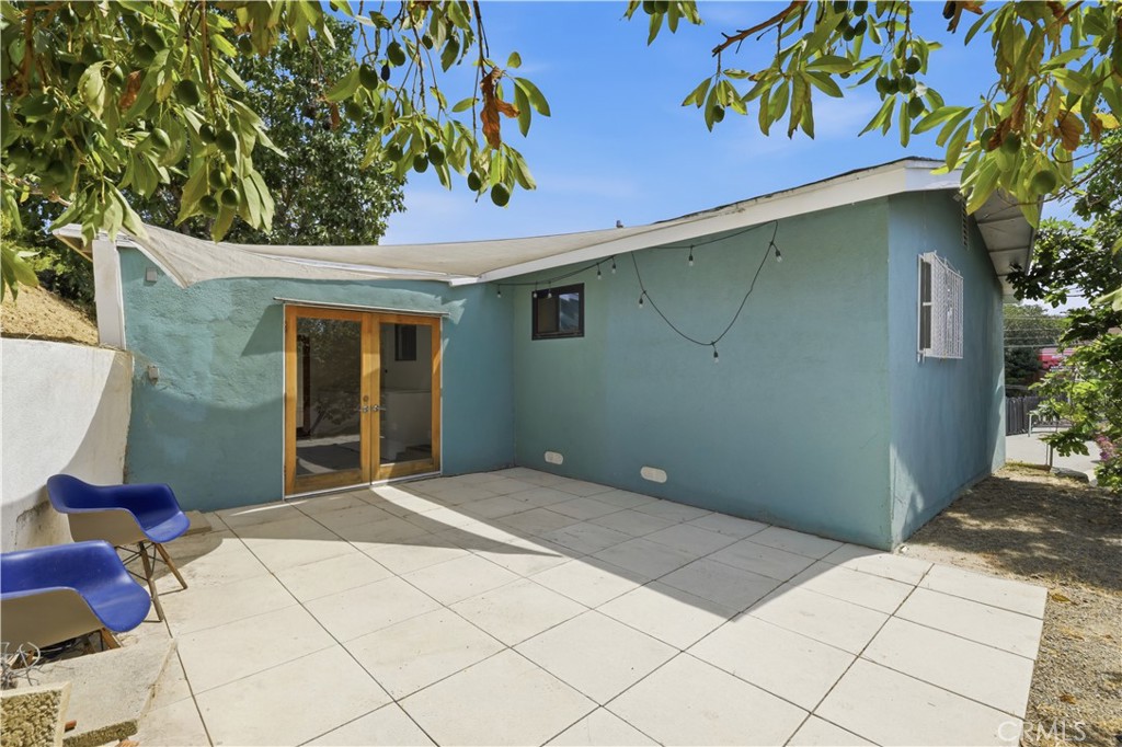 1117 N Herbert Avenue Property Photo 16