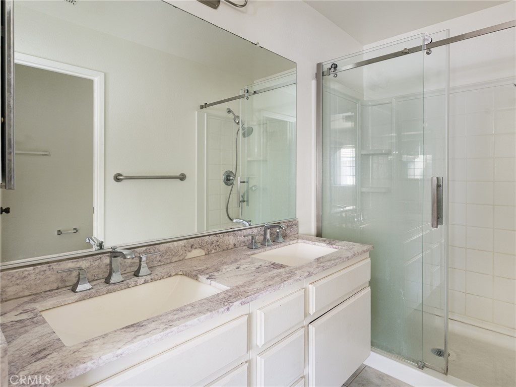 2800 Plaza Del Amo 245 Property Photo 7