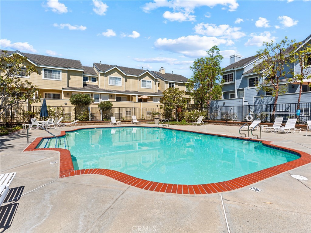 2800 Plaza Del Amo 245 Property Photo 14