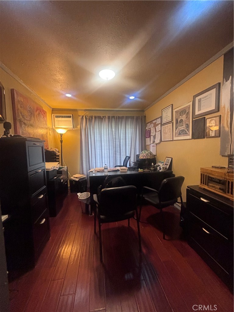 19559 Oakland Property Photo 14