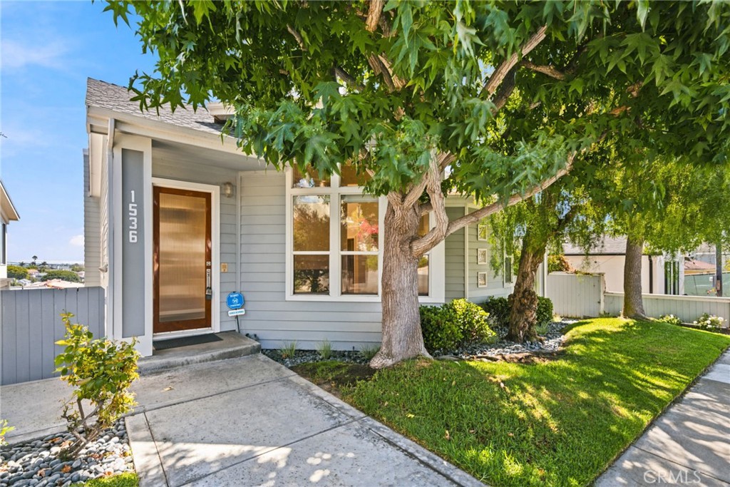 1536 Silver Property Photo 1