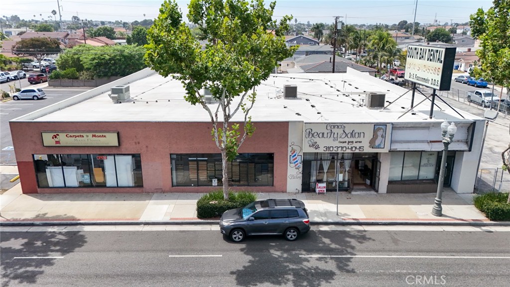 16601 Hawthorne Boulevard Property Photo 4
