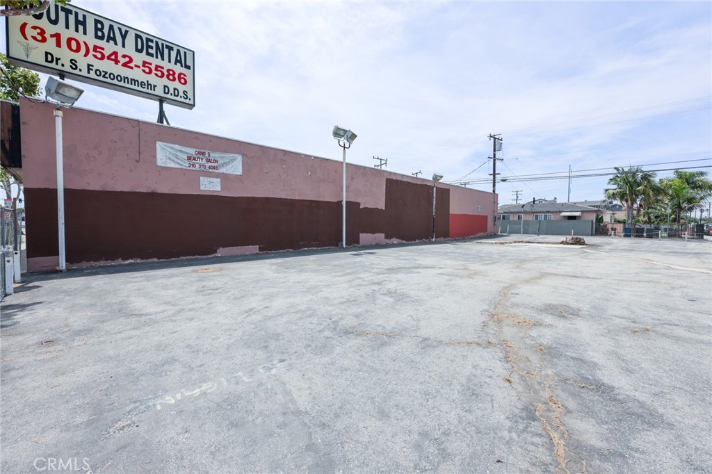 16601 Hawthorne Boulevard Property Photo 7