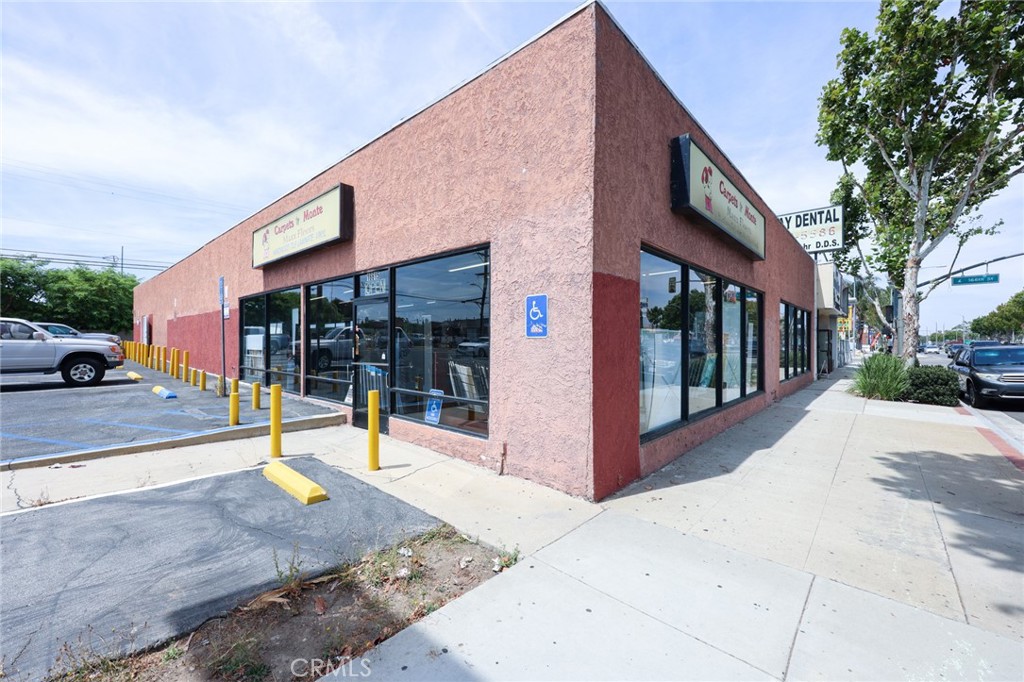 16601 Hawthorne Boulevard Property Photo 8
