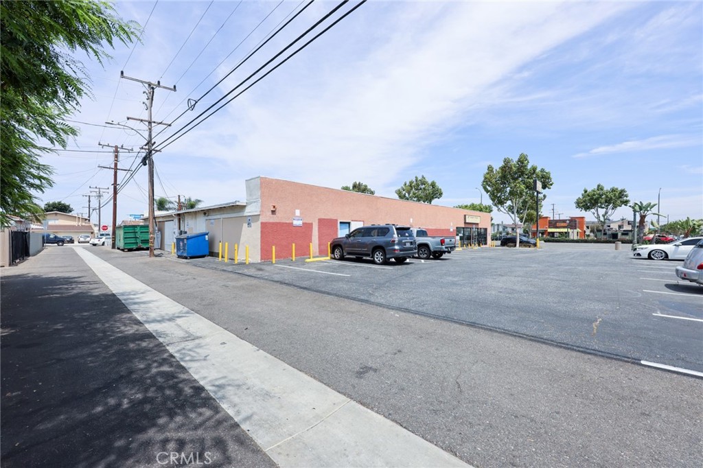 16601 Hawthorne Boulevard Property Photo 9