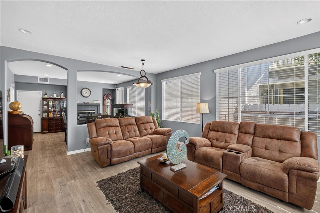 17634 Mulberry Property Photo 10