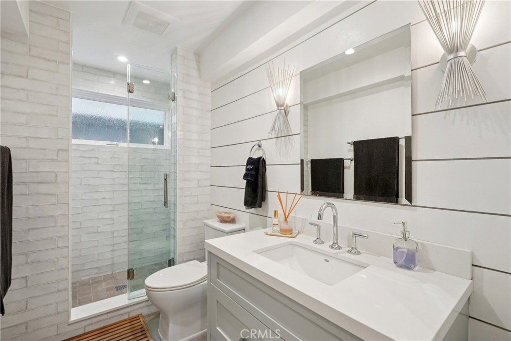 436 27th Street Property Photo 13