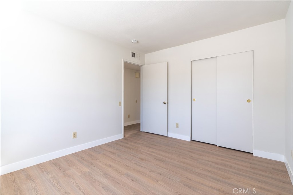 1360 E Gem Circle Property Photo 16