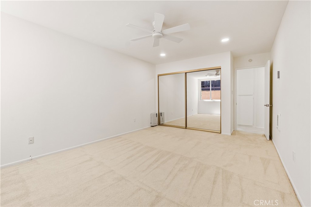 28121 Highridge 211 Property Photo 31