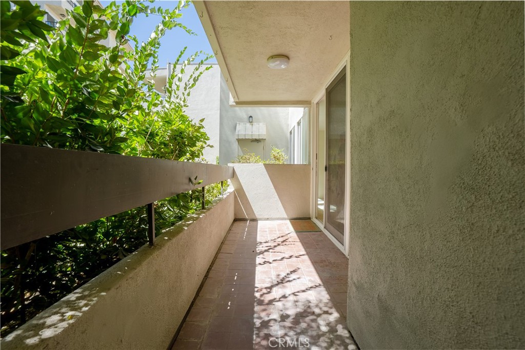 28121 Highridge 211 Property Photo 35