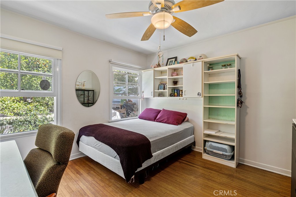 1701 Pier Avenue Property Photo 13