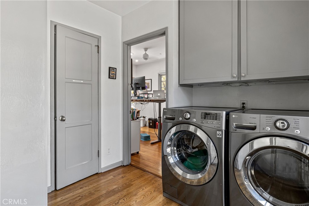 1701 Pier Avenue Property Photo 25