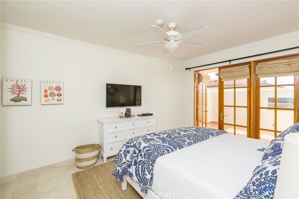 1110 Esplanade 9 Property Photo 26