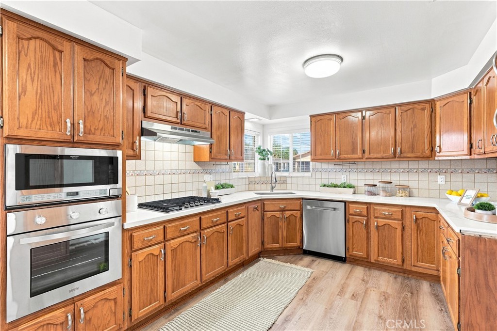 20802 Margaret Property Photo 15