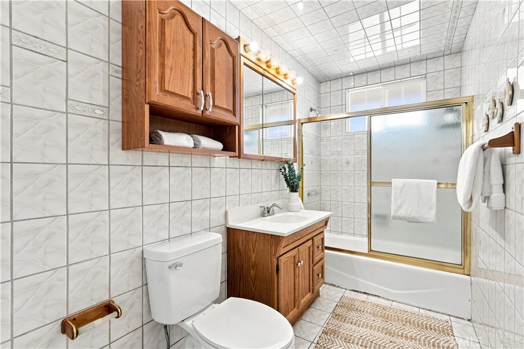 20802 Margaret Property Photo 27