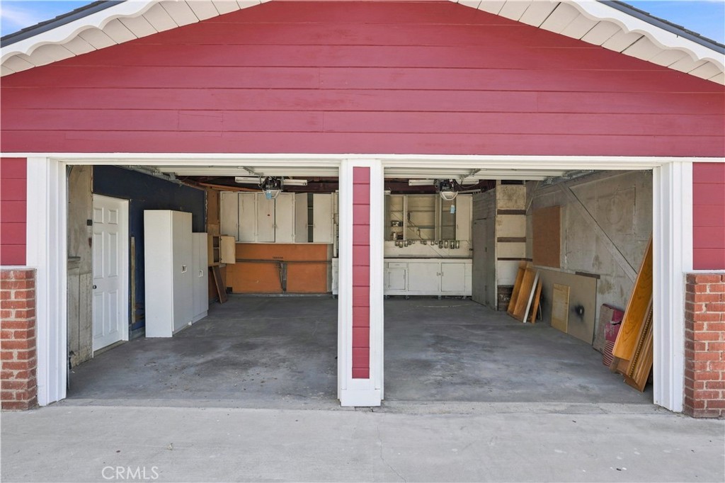 20802 Margaret Property Photo 33