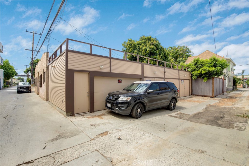 531 W 5th Street Property Photo 19