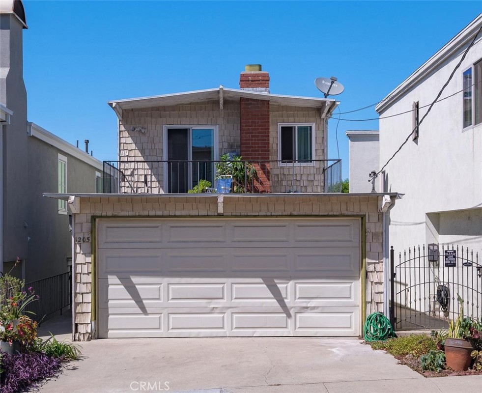 1205 11th Street Property Photo 1