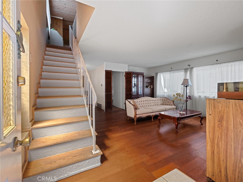 1205 11th Street Property Photo 6