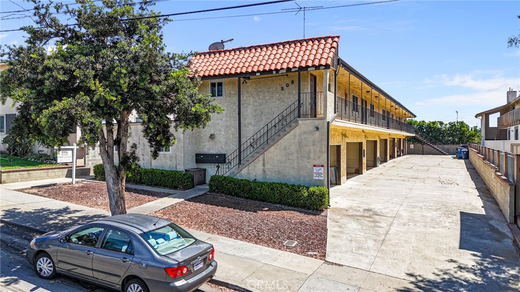 508 W Imperial Avenue Property Photo 1