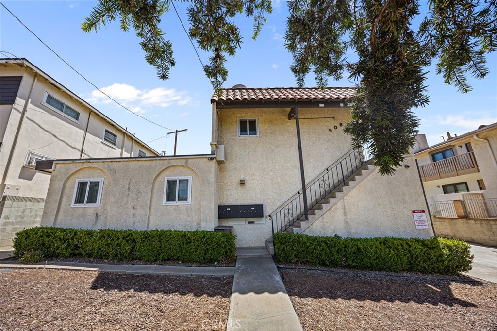 508 W Imperial Avenue Property Photo 4