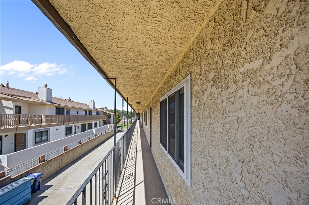 508 W Imperial Avenue Property Photo 9
