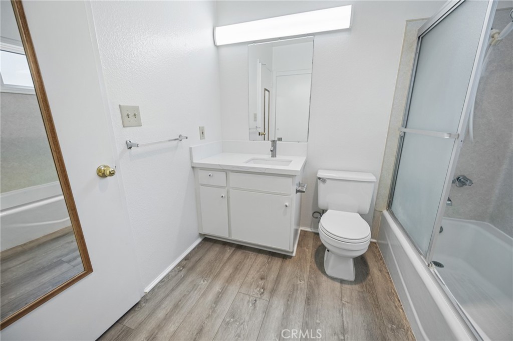 508 W Imperial Avenue Property Photo 20