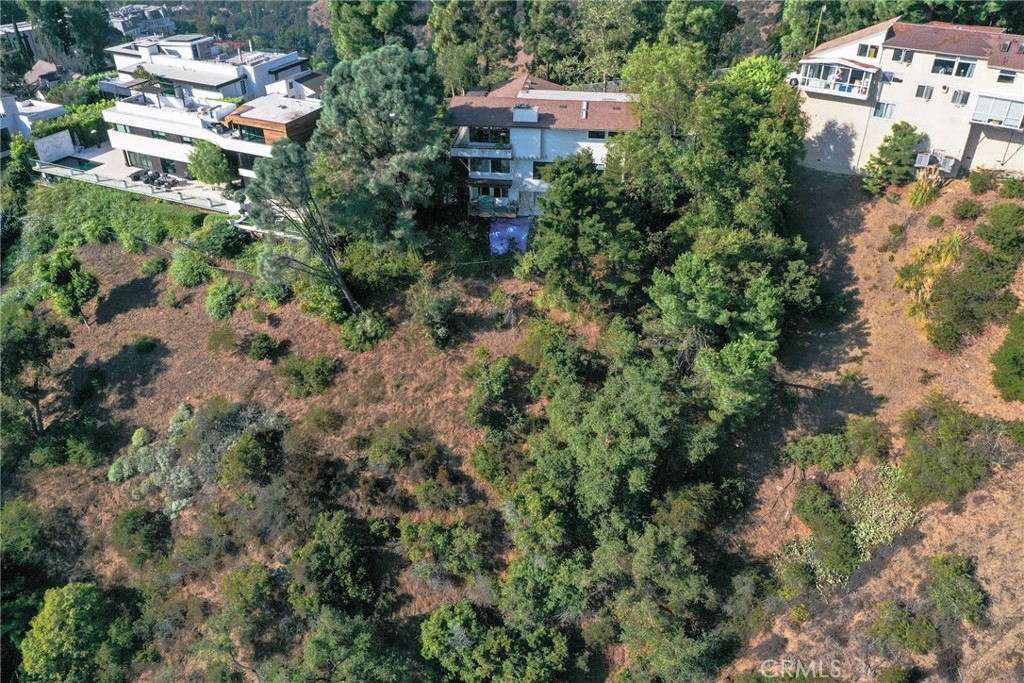 1220 Linda Flora Property Photo 3