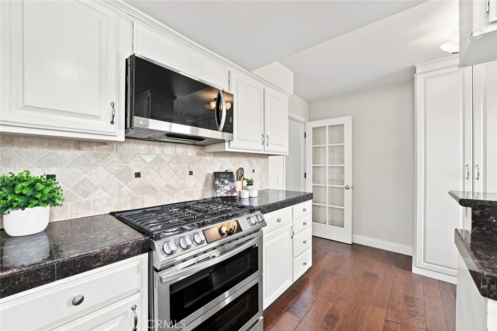 2215 Curtis Avenue A Property Photo 15