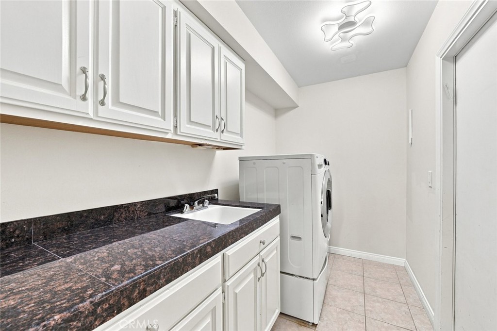 2215 Curtis Avenue A Property Photo 38