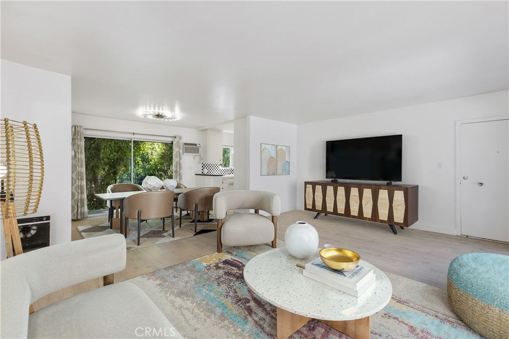 1632 Camden 204 Property Photo 1