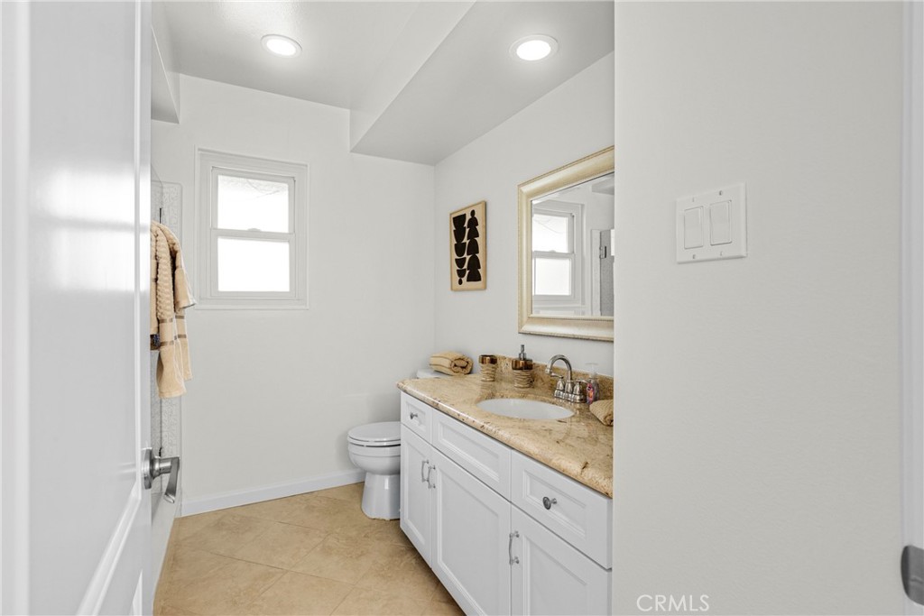 22623 Maple Ave Property Photo 11