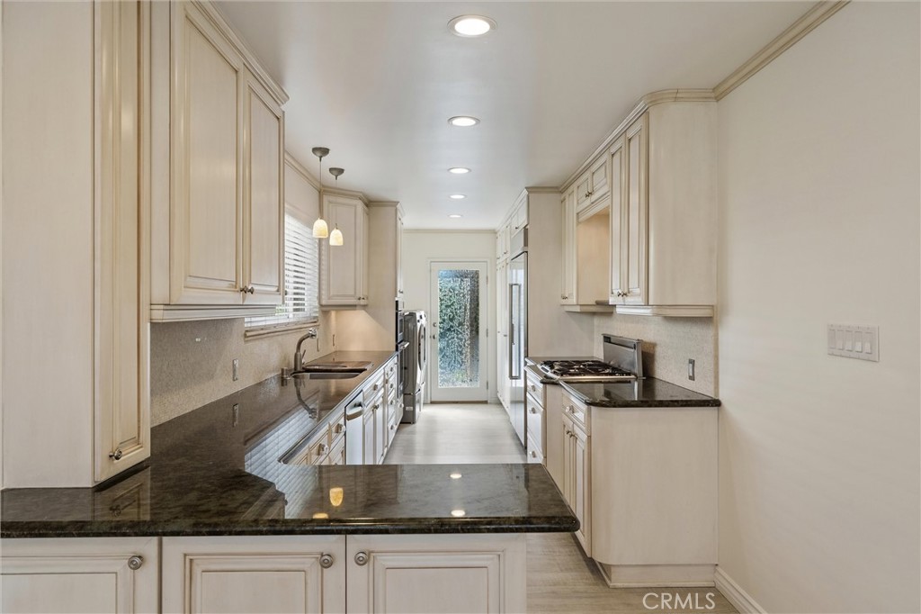 314 Via San Sebastian Property Photo 10