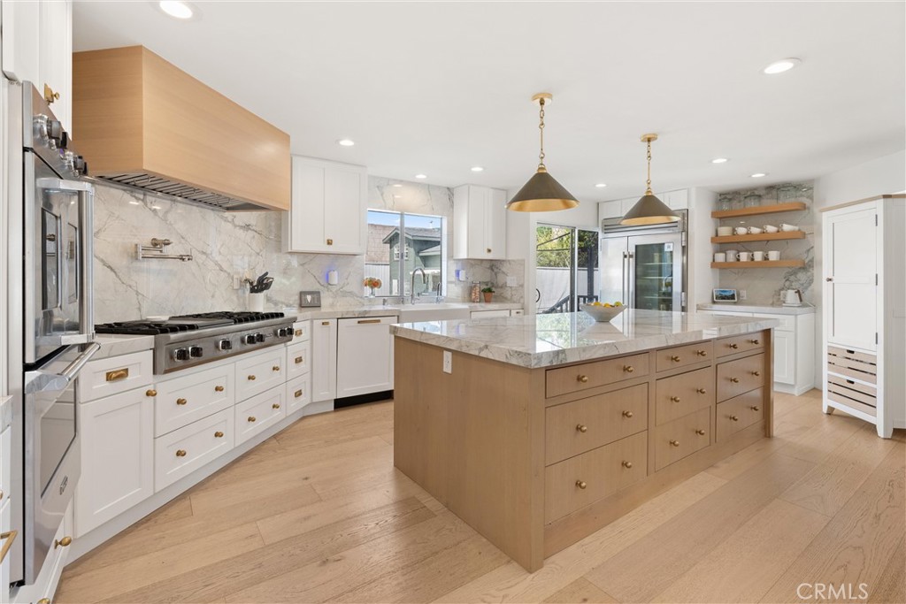 845 11th Property Photo 1